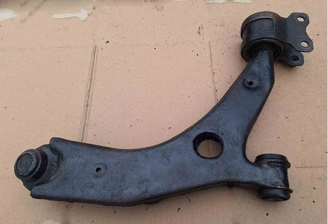 B32H34350B MAZDA Рычаг передней подвески нижний левый купить в Харьков