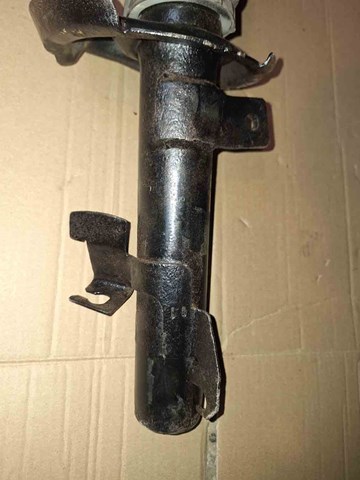 BP4L34700 MAZDA Амортизатор передний правый купить в Киев