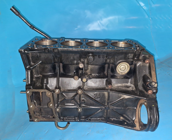 MERCEDES M111921 Двигатель в сборе в наличии Одесса