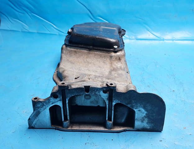 MD329985 MITSUBISHI Поддон масляный картера двигателя купить в Павлоград