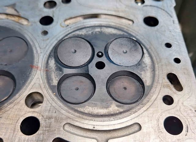 R651016 MERCEDES ГБЦ купить в Каменское