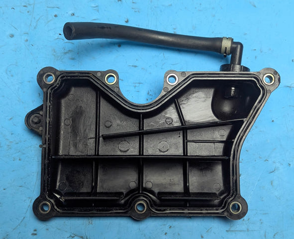 ZJ0113570 MAZDA Маслоотделитель картерных газов купить в Хмельницкий