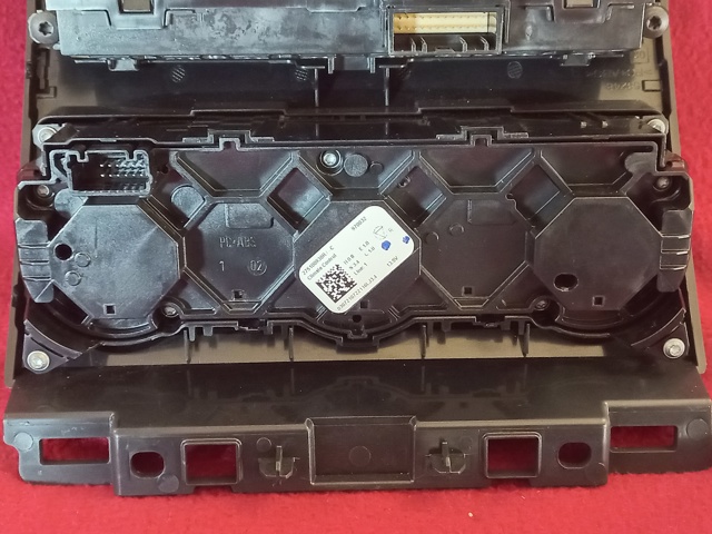275100936R RENAULT Блок управления кондиционером купить в Винница