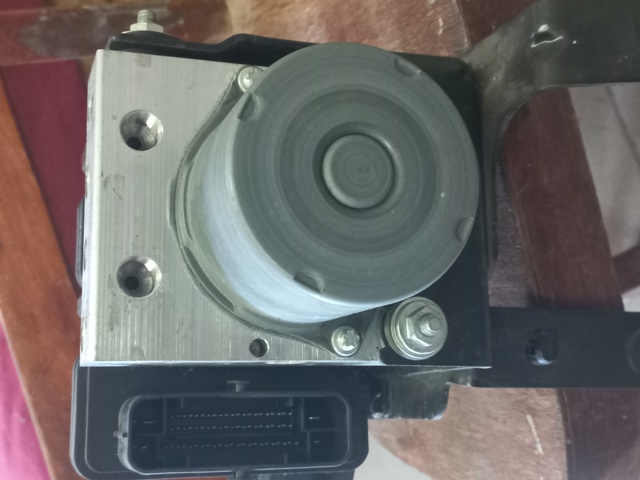 Блок управления АБС  476602879R RENAULT