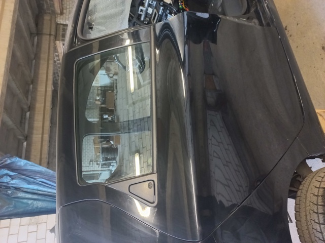 Дверь задняя в сборе 821008742R RENAULT