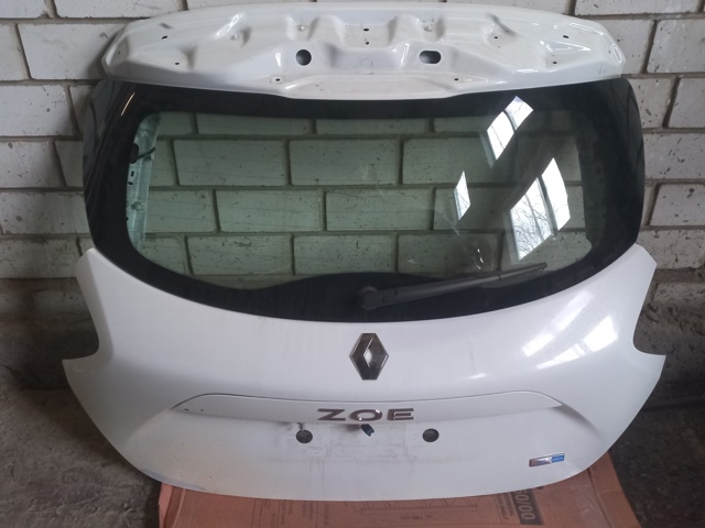 Дверь 5 901003877R RENAULT