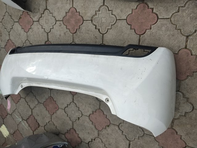 Задний бампер 521590D520 TOYOTA