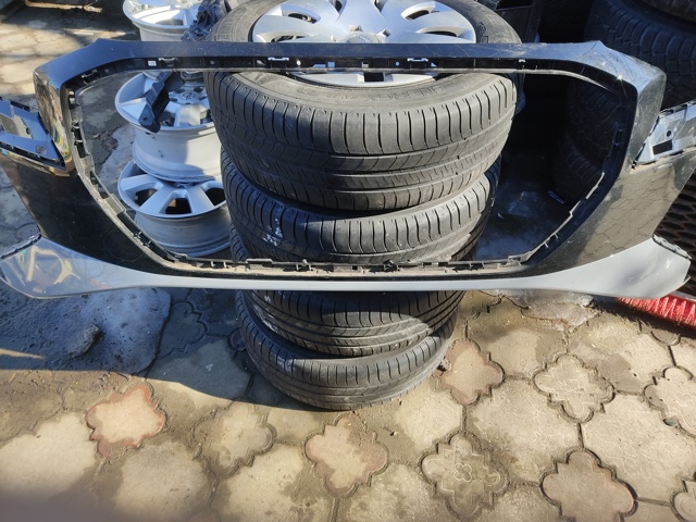 Центр переднего бампера 89A807725A VAG