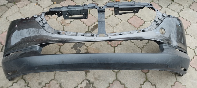 Передний бампер DFR550031 MAZDA