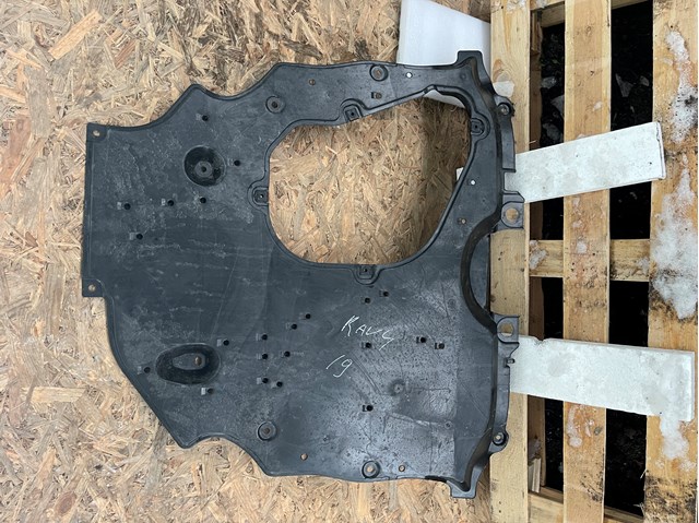 Защита двигателя передняя 5142042011 TOYOTA