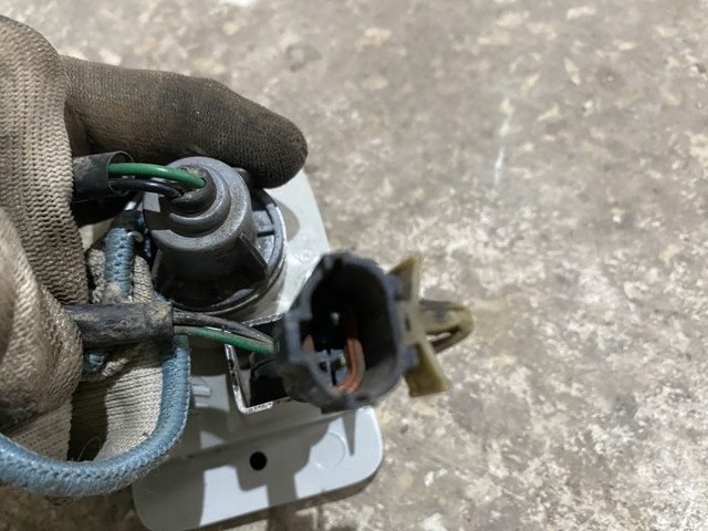 HYUNDAI 0K01J51650B Фонарь противотуманный задний правый в наличии Ужгород