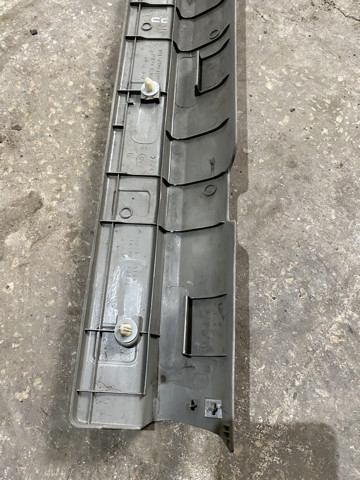 NISSAN 769518H300 в наличии Павлоград