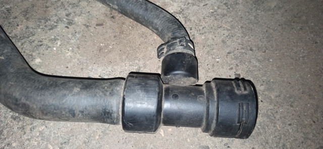 8D0121055F VAG Нижний шлаг радиатора охлаждения купить в Николаев