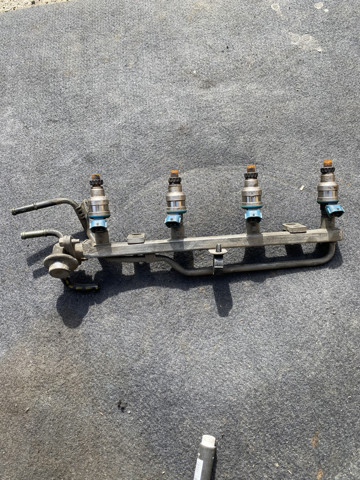INP480 MAZDA Форсунка впрыска топлива купить в Львов