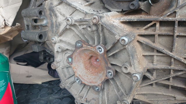 VAG 01X301211F в наличии Ужгород