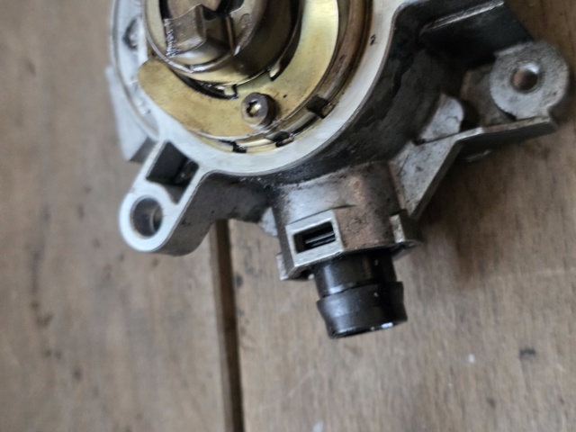 31316688 VOLVO Насос вакуумный купить в Ужгород
