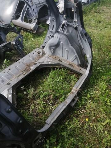 7751477727 RENAULT Крыло заднее правое купить в Ирпень