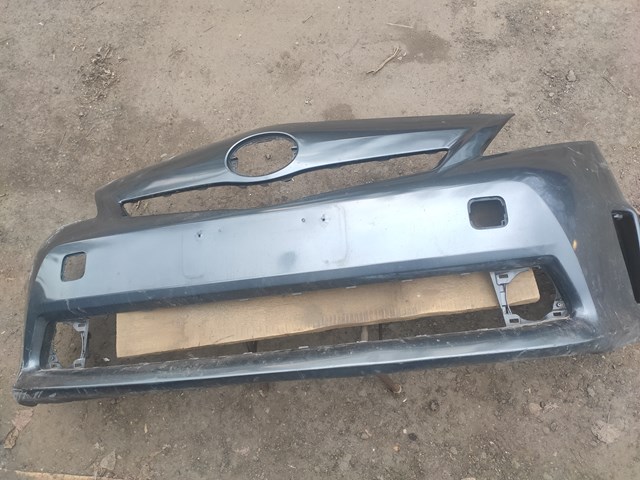 TOYOTA 5211947961 Передний бампер в наличии Чернигов