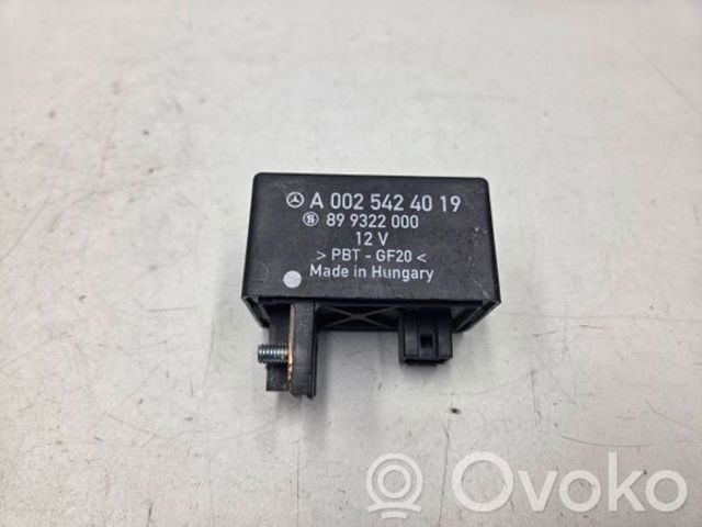 0025424019 MERCEDES Реле свечей накала купить в Львов