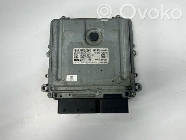 0281016587 Mercedes