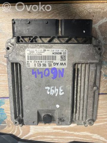 03L906021Q Блок управления двигателем купить Запорожье