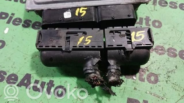 VAG 03L906023DQ Блок управления двигателем в наличии Тернополь