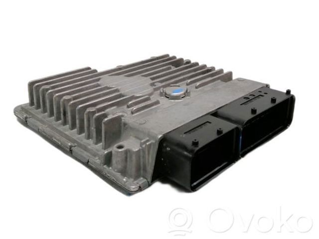 03L906023QG Блок управления двигателем купить Чернигов