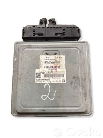 ЭБУ двигателем 03L997557M VAG