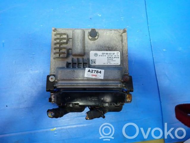 VAG 03P906021AN Блок управления двигателем в наличии Черновцы