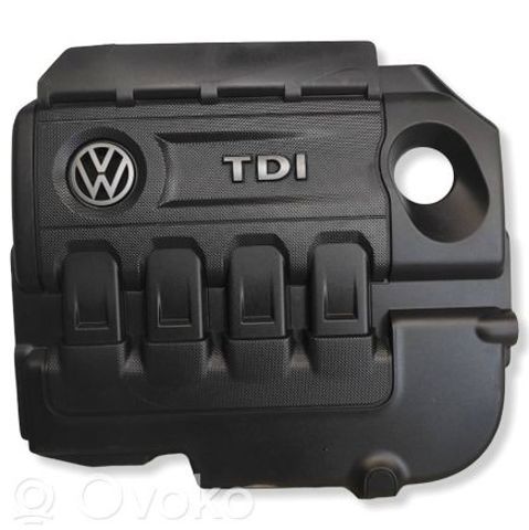 VAG 04L103925C Крышка мотора декоративная в наличии Винница
