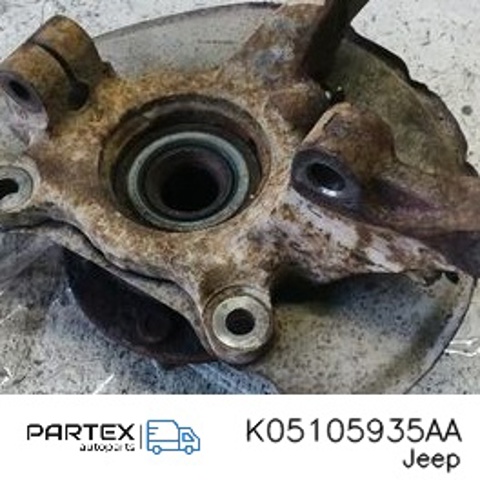 Цапфа (поворотный кулак) передний левый 05105935AA CHRYSLER