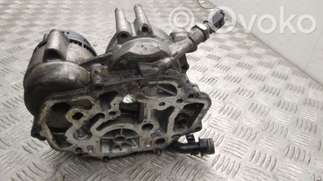 VAG 059115397L Кронштейн масляного фильтра в наличии Киев