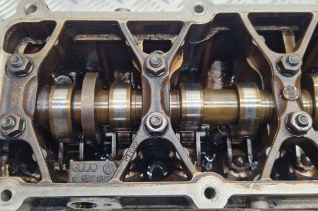 06B285A VAG