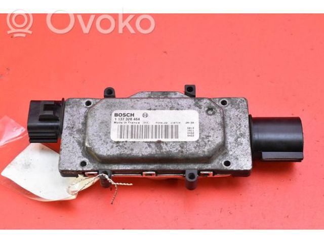 1137328464 Mazda Регулятор оборотов вентилятора охлаждения (блок