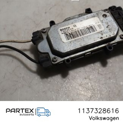 VAG 1137328616 Регулятор оборотов вентилятора охлаждения (блок управления) в наличии Запорожье