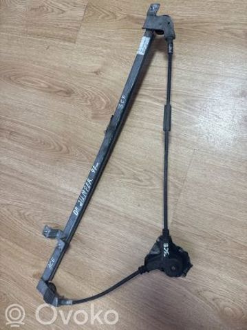 Стеклоподъемник передней правой двери 1311035080 PEUGEOT