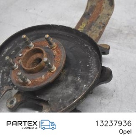 Цапфа (поворотный кулак) задний правый 13237936 OPEL