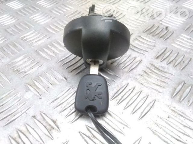 Пробка бензобака 1508F3 PEUGEOT