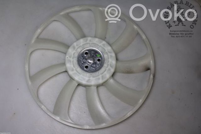 1636137110 TOYOTA Вентилятор (крыльчатка) радиатора охлаждения правый купить в Львов