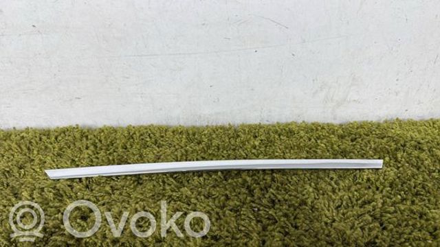 1668881185 MERCEDES Молдинг решетки радиатора верхний купить в Киев