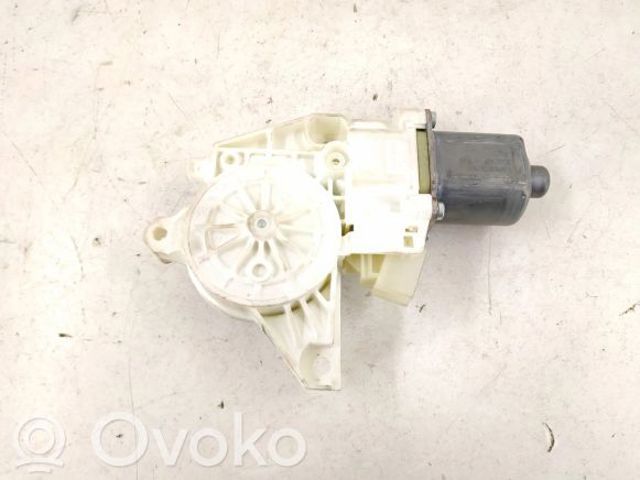 MERCEDES 1669060601 Мотор стеклоподъемника двери задней правой в наличии Украина