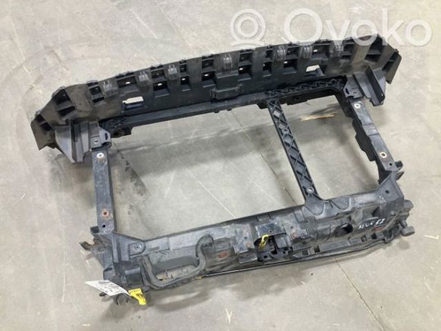 FORD 1800029 Рамка радиатора в наличии Черкассы