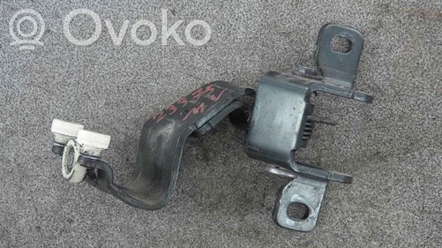 FORD 1892579 Ролик двери боковой (сдвижной) левый центральный в наличии Ирпень