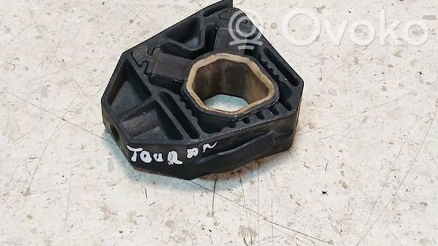 1K0121367C Подушка крепления радиатора верхняя купить Хмельницкий