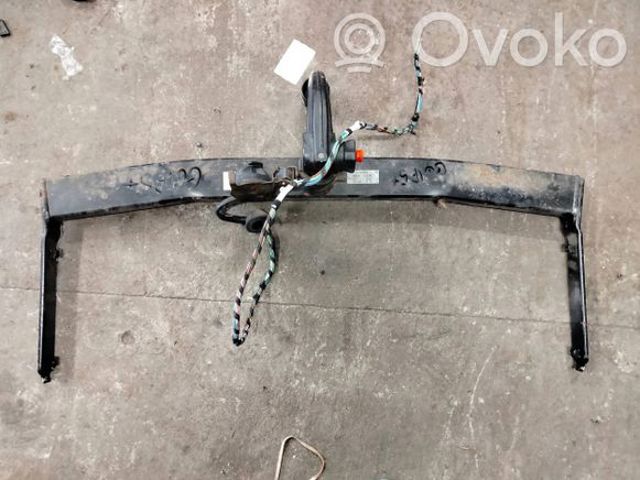 Устройство тягово-сцепное 1K0803881 VAG