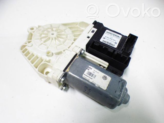 VAG 1K0959702AF Мотор стеклоподъемника двери передней правой в наличии Сумы