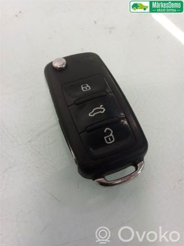 VAG 1K0959753G9B9 Брелок управления сигнализацией в наличии Николаев