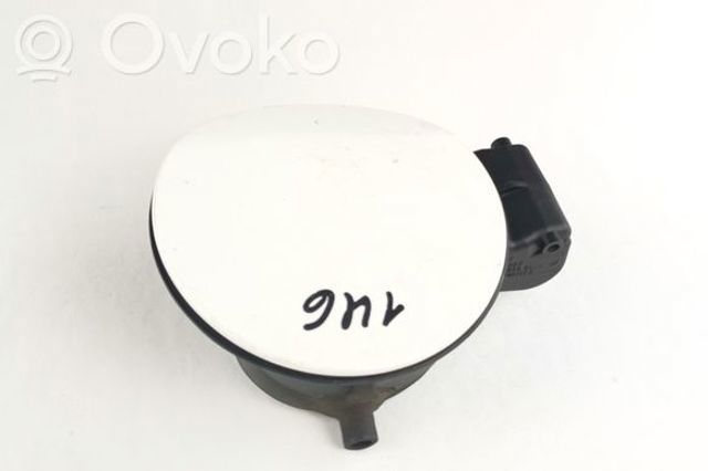 Лючок б/бака 1U6809857B VAG