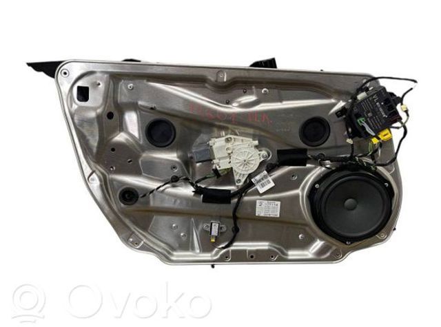 MERCEDES 2047600734 Замок двери задней левой в наличии Черкассы