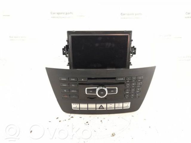 Радиоприемник 2049005908 MERCEDES